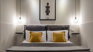 Ảnh chưa phân loại, 2 trong số 36 ảnh, nút