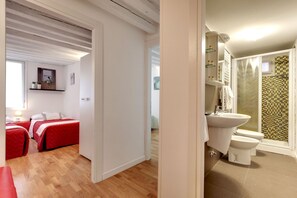 Bathroom - Marco Polo Venice (Venice)