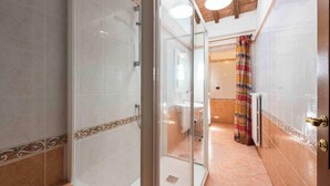 Ảnh chưa phân loại, 5 trong số 29 ảnh, nút