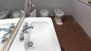 Ảnh chưa phân loại, 5 trong số 21 ảnh, nút