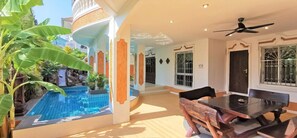 Unclassified image, 3 of 34, button - Joopland - Luxury Tropical Villa Pattaya (Pattaya)