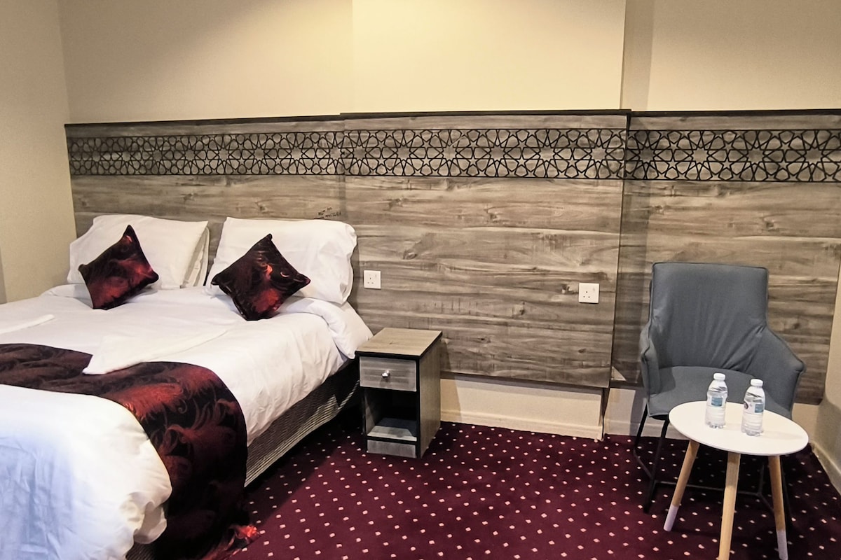 Basic Double Room Single Use | Blackout drapes, iron/ironing board (on request), WiFi (free)
