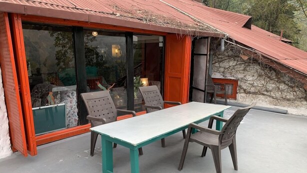 Outdoor dining - The Cottage Jeolikot by Opensky (Nainital)