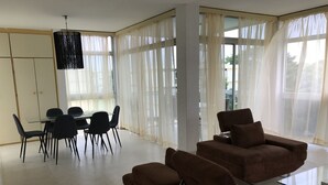 Living area - Residence M&N Golf (Abidjan)