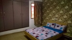 Unclassified image, 5 of 6, button - Residence M&N Bounoumin (Abidjan)