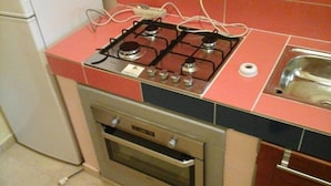 Unclassified image, 4 of 7, button - Residence Moneuse (Abidjan)