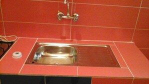 Unclassified image, 5 of 7, button - Residence Moneuse (Abidjan)