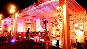 Outdoor dining - Stardom Hotels & Resort (Jaipur)