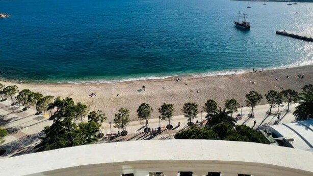 Beach - Hotel Il Conte Di Monte Cristo (Sarandë)