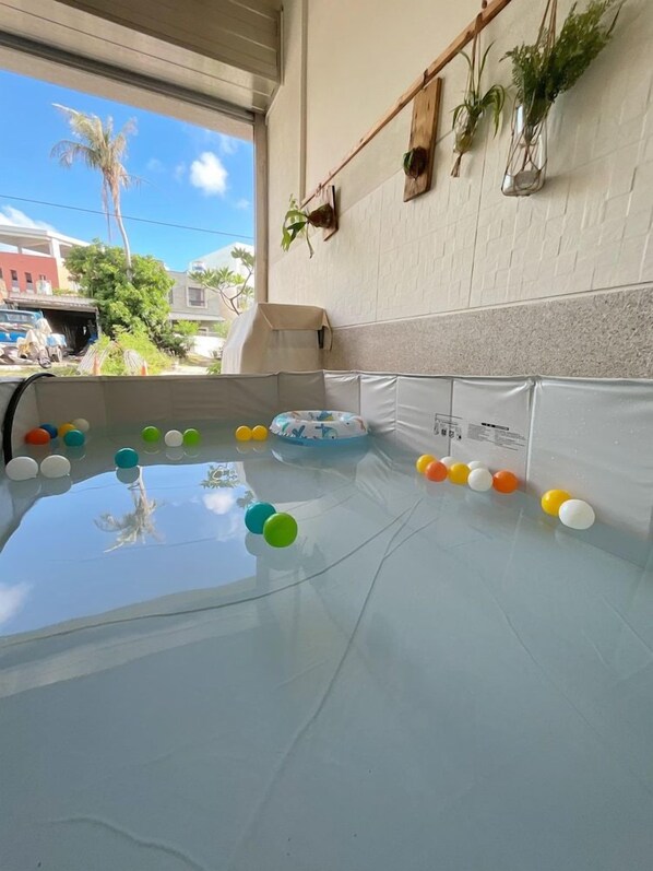 Indoor spa tub - Suei Yuan B&B 2 (Hengchun)