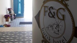 Gambar tidak terklasifikasi, 4 dari 38, tombol