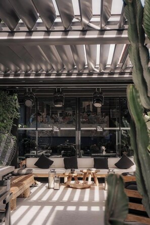 Outdoor dining - Ulmo Collection Ayasaranda (Çeşme)
