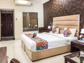 Unclassified image, 5 of 45, button - Fabhotel President (Bhopal)