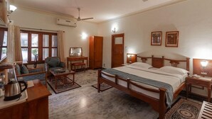 Ảnh chưa phân loại, 5 trong số 18 ảnh, nút