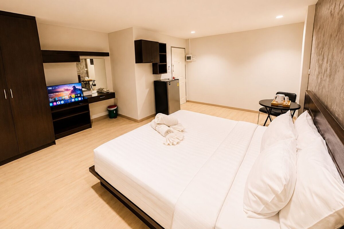 Basic Double Room