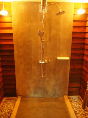 Bathroom - Kong Resort (Vang Vieng)