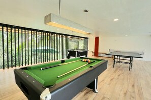 Spielezimmer