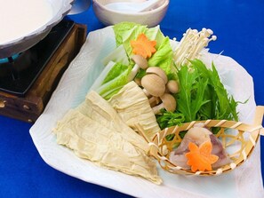 Makanan dan minuman