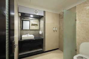 Bathroom - Capital O 33294 Hotel Sapphire Regency (Vadodara)
