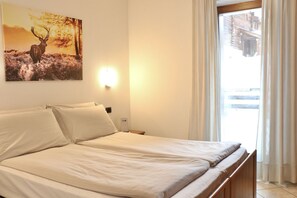 Unclassified image, 2 of 43, button - Casa Brunnlein (Livigno)