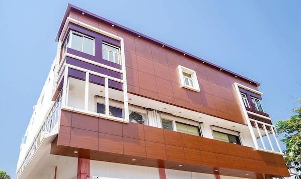Exterior - Treebo Hotel Oasis (Bhubaneshwar)