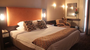 Unclassified image, 3 of 35, button - Nike Lake Resort (Enugu)