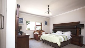 Unclassified image, 2 of 12, button - Spacious Garden Cottage (Johannesburg)