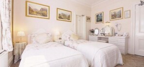 Unclassified image, 5 of 24, button - Braemar Bed & Breakfast (Buxton)