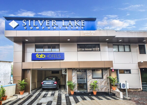 Exterior - Fabexpress Silver Lake (Mumbai)