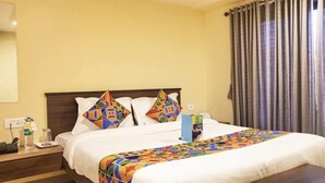 Room - Fabexpress Silver Lake (Mumbai)