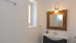 Bathroom - Villa Pearl (Mykonos)