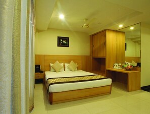 Room - Wingston Goverdhan (Mathura)