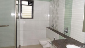 Bathroom - Hotel Kaka's Sai Krupa (Trimbak)