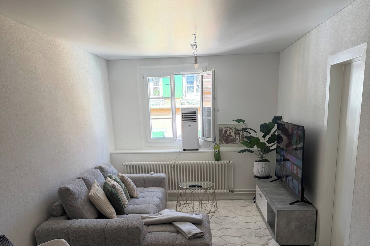 Shared Dormitory, 1 Bedroom | Living room