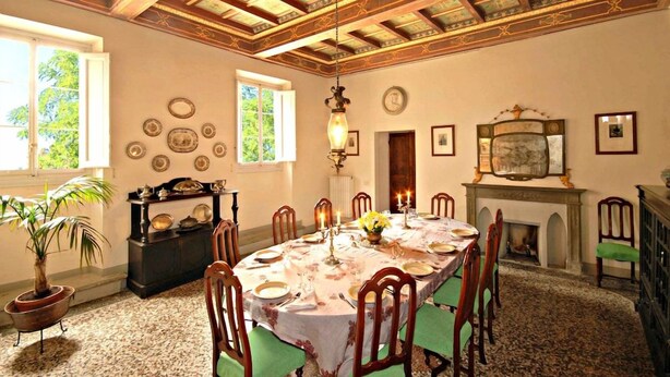 Unclassified image, 1 of 26, button - Villa I Delfini (Vicchio)