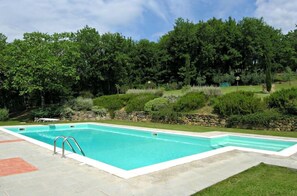 Unclassified image, 3 of 32, button - Villa Santa Maria a Bovino (Vicchio)