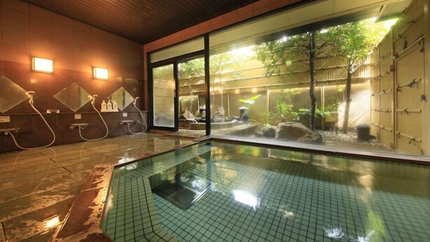 Ảnh chưa phân loại, 1 trong số 33 ảnh, nút