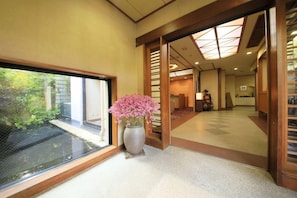 Unclassified image, 3 of 33, button - Hanasuishou (Fuefuki)
