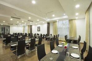 Unclassified image, 4 of 35, button - Landmark Pallava Beach Resort Mahabalipuram Chen (Tirupporur)