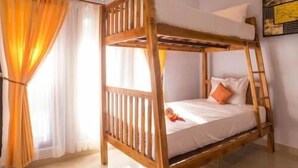 Room - Bintang Hostel (Penida Island)