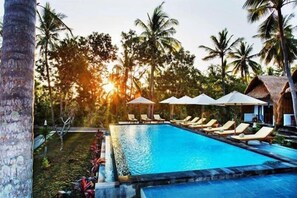 Unclassified image, 4 of 30, button - Bintang Hostel (Penida Island)