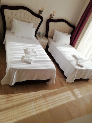 Room - Zeytinli Konak Butik Hotel (Karaburun)