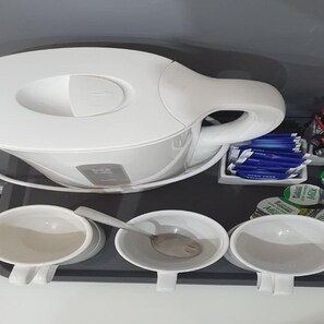 Coffee and/or coffee maker - I Cloud 9 Hotel (Blackpool)