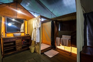 Bathroom - Angata Serengeti (Serengeti)