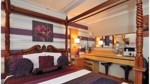 Unclassified image, 2 of 38, button - Castle Lodge B&B (Brecon)