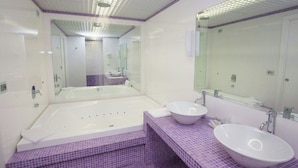 Bathroom - Link (Cosenza)