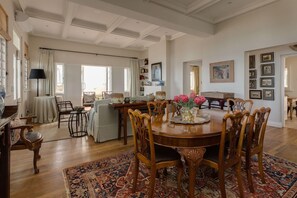 Dining - Claybrook (Cape Town)