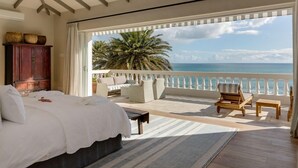 Room - Claybrook (Cape Town)