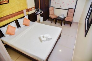 Room - Hotel Tulsi (Bhuj)