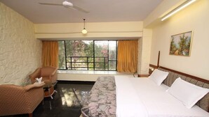 Room - Chene Creek Resort (Mumbai)